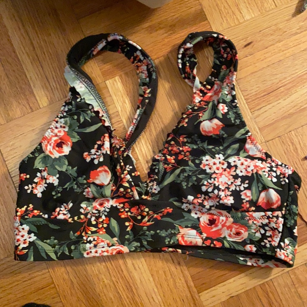 Floral bikini top